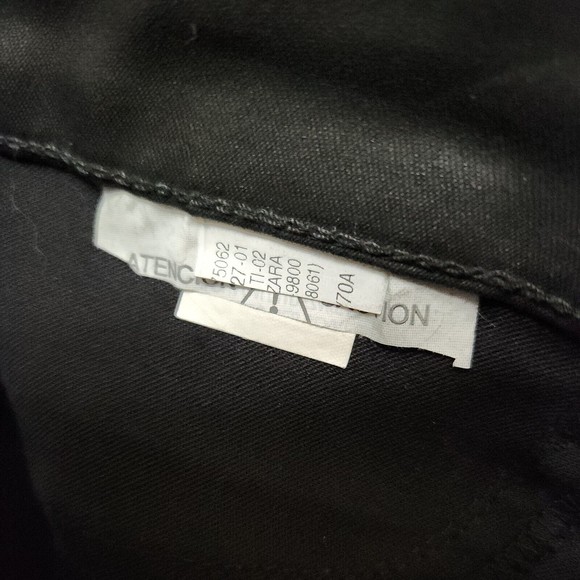 Zara Woman Slim Fit Coated Cropped Pants Size 6 Black Skinny Raw Hem High Rise - Picture 5 of 7